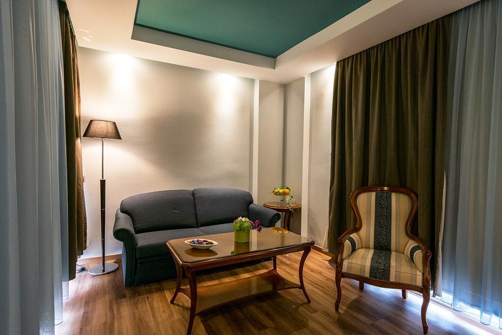 Oasis Hotel Apartments Atenas Exterior foto
